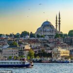 Há uma grande ameaça de ataque terrorista em áreas como sudeste da Turquia, Ancara e Istambul, imagem, inclusive de indivíduos e grupos que vêem cidadãos britânicos como alvos