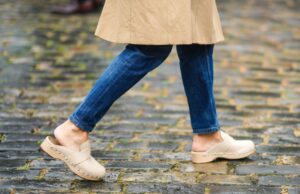 Os compradores dizem que esses tamancos elegantes e deslizantes são “perfeitos ao longo do ano”, agora 30% de desconto Os compradores dizem que esses tamancos elegantes e deslizantes são "perfeitos ao longo do ano", agora 30% de desconto