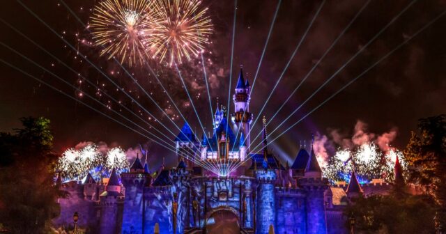 Os negócios de transmissão da Disney continuam a crescer, apesar das perdas teatrais

