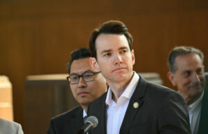 Os republicanos começaram a falar contra a batalha de batalha Os republicanos começaram a falar contra a batalha de batalha