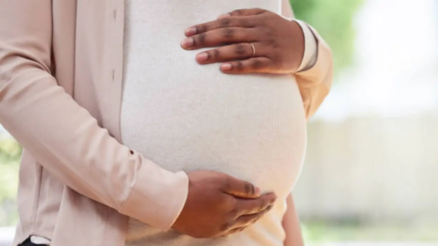 Os riscos à saúde das mulheres podem ser aumentados com a puberdade e o parto precoce: Estudo



