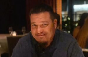 Os trabalhadores da construção morrem depois de serem enterrados vivos no local Ronald Andrew Beiquera Jr. (foto), ou 'Ronnie', 44 anos, foi morto enquanto ele estava em seu trabalho de construção depois de ser pego abaixo de um metro e meio de solo em colapso por mais de 10 horas cessou