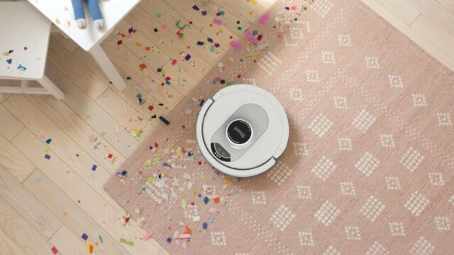 Os tubarões super capazes Ai Ultra Robot -vacuum é mais de US $ 300 desconto na Amazon

