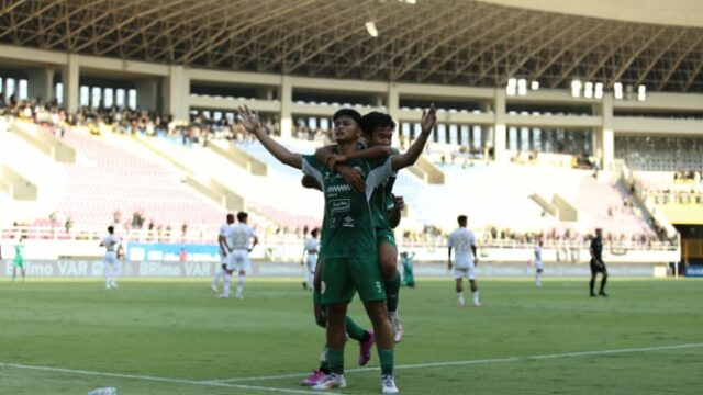 PSS Sleman lançou oficialmente Hokky Caraka, traz Riko Simanjunk

