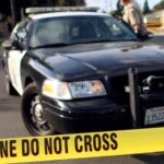 Pedestres que são atingidos fatalmente por dois veículos na East Bay Highway