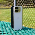 Google Pixel 9 Pro Fold -porcelain em um fundo branco