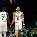 Pistons conseguiria uma estrela de US $ 285 milhões com uma ideia comercial de sucesso de bilheteria para o Celtics