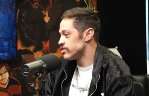 Pit Davidson admitiu falar em seu pênis Pete Davidson-Kal-08-2025