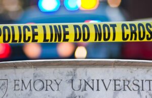 Policiais depois que eu relatei um ar ativo apme Goldy Counder Counsy Coll