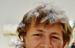 Por que um jovem australiano rejeitou uma oferta de US $ 1 bilhão de Mark Zuckerberg Exame da Universidade de Sydney Andrew Tulloch (foto), criado em Perth, supostamente rejeitou um US $ 1 bilhão (US $ 1,55 bilhão) de Mark Zuckerberg