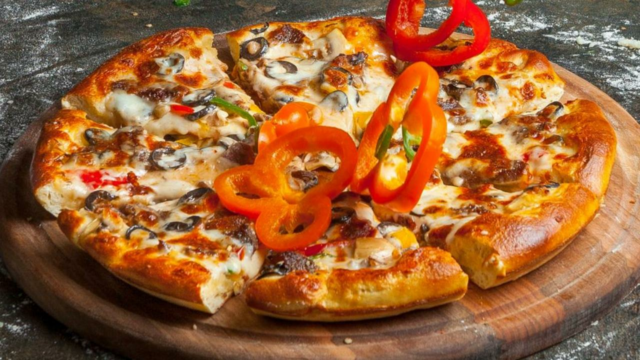 Porque `bhindi na pizza 'fica viral, compartilha receitas de chefs indianos para pizzas desi

