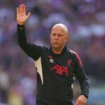 Premier League 2025-26: O slot está procurando o equilíbrio do Liverpool para a defesa depois de perder um escudo da comunidade