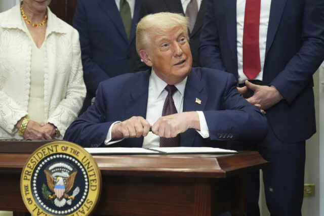 Presidente Trump e taxas de debate: a semana com suas próprias palavras

