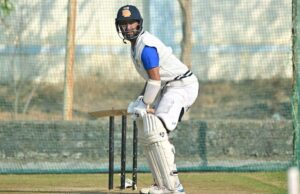 Pujara renuncia a todos os tipos de críquete indiano Pujara renuncia a todos os tipos de críquete indiano