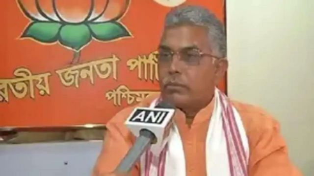 Puxa para Rahul Gandhi batidas no assento

