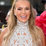Vários usuários de Mumsnet agora revelaram o que Amanda Holden está realmente longe de todas as câmeras e brilho e glamour (na foto em abril)