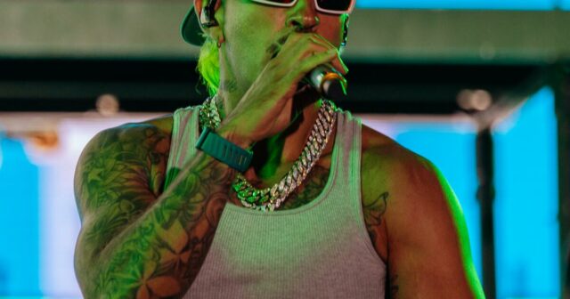 Queé Chimba: O criador dos sucessos colombianos Feid fala muito do verão, zomba da nova música

