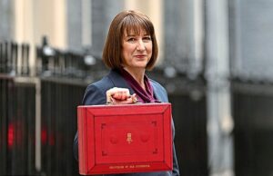 Rachel Reeves Stories Rob em pequenas empresas com ₤ 2 bilhões de barris andando no plano de gastos com outono – como limite preparado para diminuir em dois terços O Tesouro está considerando uma operação fiscal de £ 2 bilhões em pequenas empresas, enquanto Rachel Reeves (foto no orçamento do ano passado) luta para equilibrar os livros no orçamento do outono