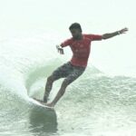 Ramesh e Kishor entram nas semifinais do campeonato asiático de surf pela primeira vez