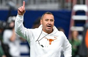 Reação da pesquisa de pré -temporada de AP: um grande número para cada equipe Reação da pesquisa de pré -temporada de AP: um grande número para cada equipe