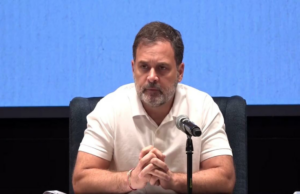 Rehrul Gandhi está listado no Majlisi Majlisi Majlisiya, em Karnaraka Rehrul Gandhi está listado no Majlisi Majlisi Majlisiya, em Karnaraka