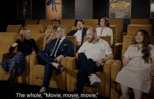 Reparar o final do elenco de estúdio juntos pode ser muito divertido Reparar o final do elenco de estúdio juntos pode ser muito divertido