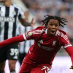 Rio Ngumoha é um jogador do Liverpool. Como o Rio Ngumoha é classificado entre os marcadores mais jovens da Premier League?