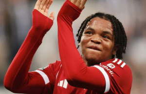 Rio revela seus olhos depois de vir para ser mais jovem marcador de gols no fundo do clube Rio revela seus olhos depois de vir para ser mais jovem marcador de gols no fundo do clube