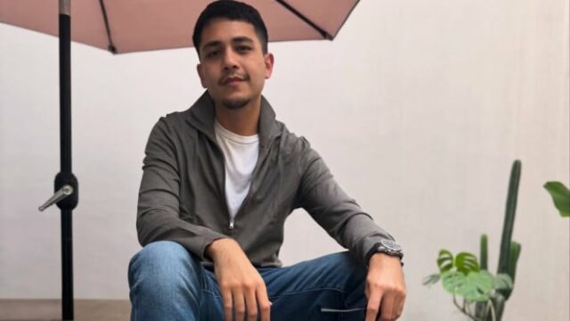 Rizky Alata para Erika Carlina: Eu obtive uma ameaça em vez de informar a polícia relatada que Om Deddy

