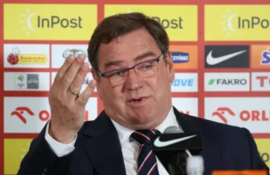 Robert Lewandowski jogará em Jan Urban? “É absurdo para mim” Robert Lewandowski jogará em Jan Urban? "É absurdo para mim"