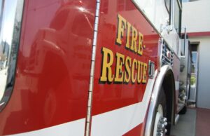 San Jose: 6 indivíduos deslocados por causa do incêndio de prédio de apartamentos San Jose: 6 indivíduos deslocados por causa do incêndio de prédio de apartamentos