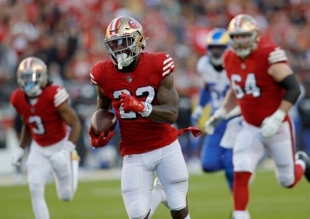 Segundo relatos, os 49ers trazem seu ex -líder de rusher de volta ao backfield exausto


