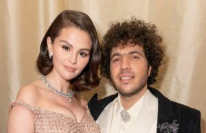 Selena Gomez Compartilhe Sweet PDA Photo beijando noivo Benny Blanco Selena Gomez Compartilhe Sweet PDA Photo beijando noivo Benny Blanco