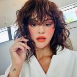 Selena Gomez é teria voltado para os camaradas Nicola Peltz e Make Brooklyn Beckham depois de se cansar do herdeiro