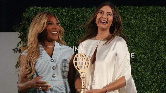 Serena Williams participa da indução do Hall da Fama de Sharapova; Bryan Brothers comemoram com o estilo de marca registrada



