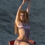 Shakira, 48 anos, mostrou seu incrível corpo de biquíni enquanto desfruta de uma escapada relaxante para Cabo, México, na quarta -feira