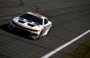 Shane van Gisbergen vence pela quarta vez nesta temporada Shane van Gisbergen vence pela quarta vez nesta temporada