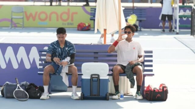 Silêncio Amérrica-Spanish, o campeonato de tênis de tênis de homens translúcidos dos homens de homens indonésios

