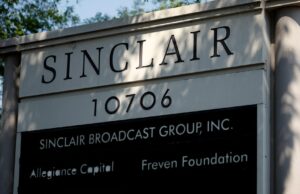 Sinclair para explorar as possibilidades de fusões e aquisições para o negócio de televisão de transmissão Sinclair para explorar as possibilidades de fusões e aquisições para o negócio de televisão de transmissão