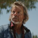 Stream é ou pular: "Máquina Infernal" na Paramount+, Thriller Wackadoo de Guy Pearce como um solitário inquieto