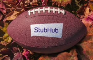 StubHub está funcionando novamente em seu IPO que pode render US $ 1 bilhão StubHub está funcionando novamente em seu IPO que pode render US $ 1 bilhão