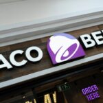 the outside facade of a Taco Bell restaurant