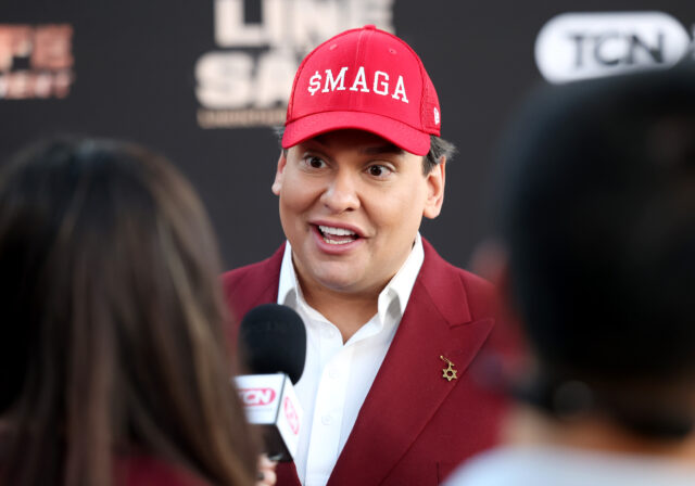 Taylor Green Marjorates pede a Trump para comutar a frase do George Choreng

