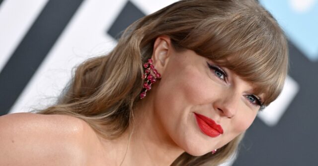 Taylor Swift apareceu em seu primeiro episódio de podcast em 