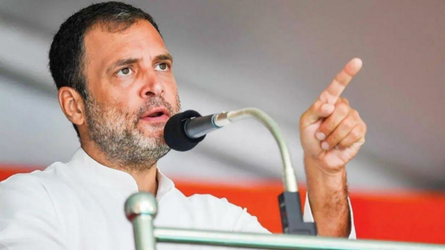 Telanga CM Reddy afirma ser multiplicado "tocar" Por Reheart Gandhi

