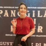 Tenha o sexto sentido, Dea Lestari tem o desafio de estrear o filme terrorista da tumba