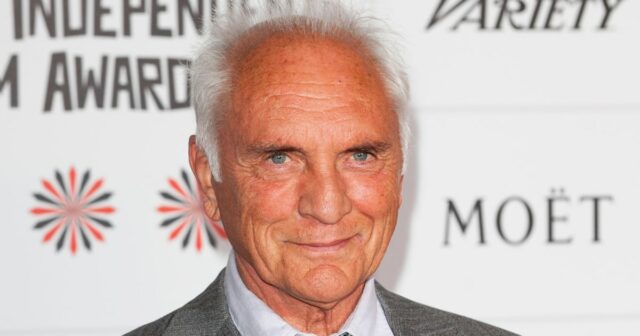 Terence Stamp foi inspirado a se tornar um ator pelas oito palavras de crítica de seu pai



