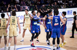 Tim Cone adotará uma abordagem deliberada da autópsia de Gilas após a saída Gilas Pilipinas contra a Austrália durante as quartas de final da Copa da FIBA da FIBA.