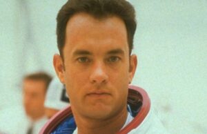 Tom Hanks presta homenagem a Jim Lovell, o astronauta que deu vida em ‘Apollo 13’ Tom Hanks presta homenagem a Jim Lovell, o astronauta que deu vida em 'Apollo 13'