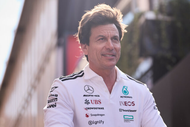 Toto Wolff, Mercedes 'Toto está envergonhado por sua cena de cameo no filme F1



